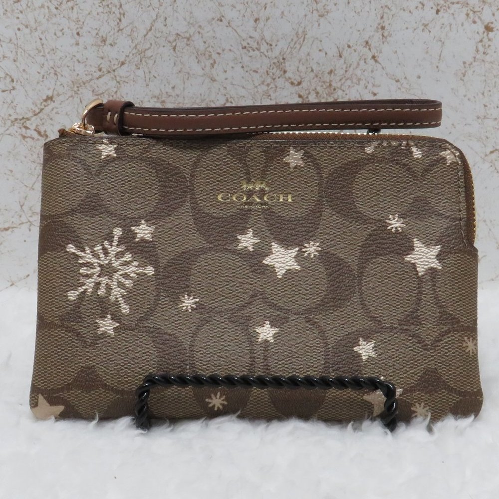 Coach Signature Star & Snowflake Print Corner Zip Wristlet (Khaki)